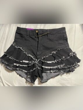 Purple Candy Womens Juniors Ruffle Denim Shorts Size Large NWT